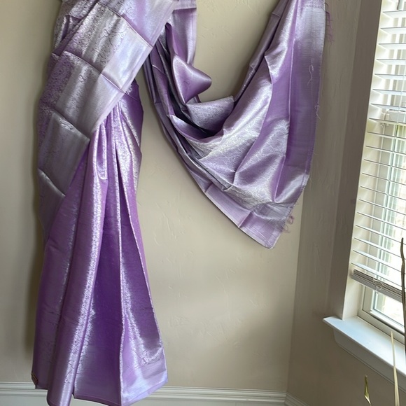 Saree - Picture 3 of 11